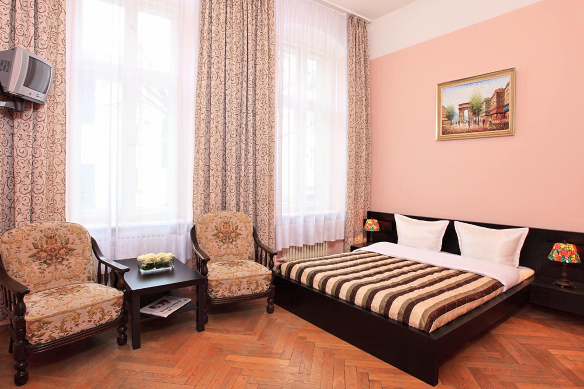 Hotel-Pension Cortina Berlijn Buitenkant foto